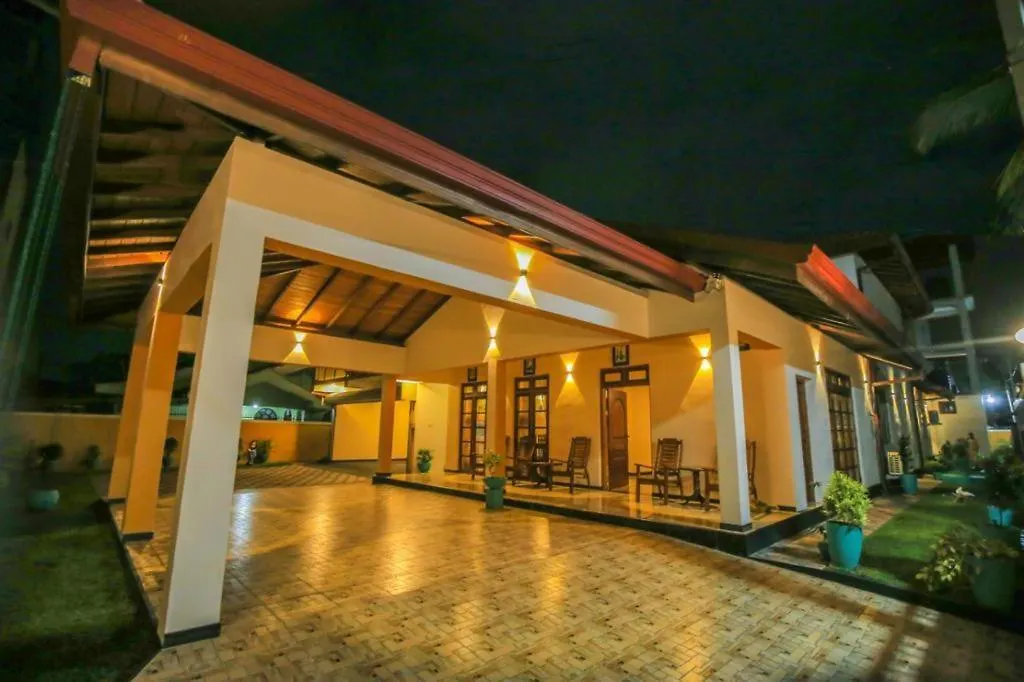 Negombo Andersson Luxury House Ξενοδοχείο